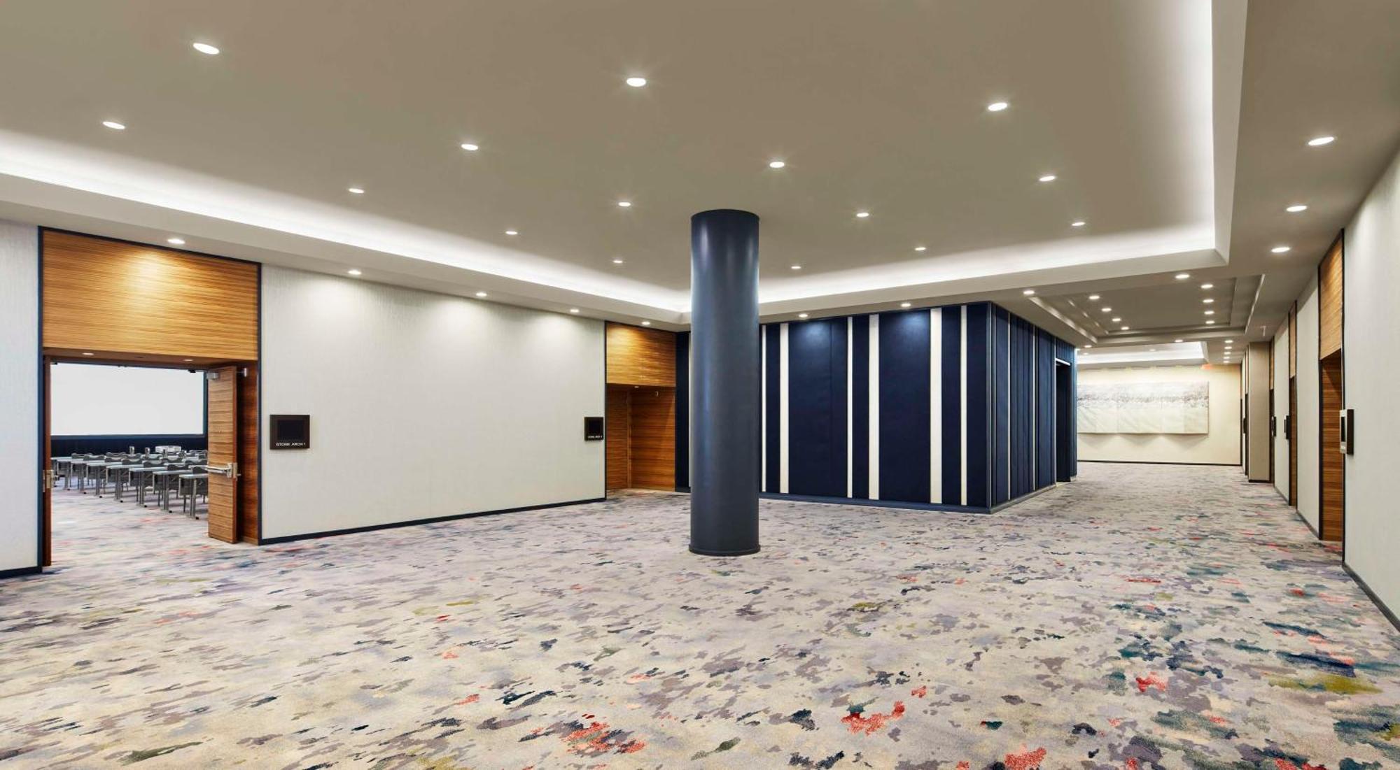 The Lofton Hotel Minneapolis, Tapestry Collection By Hilton Экстерьер фото
